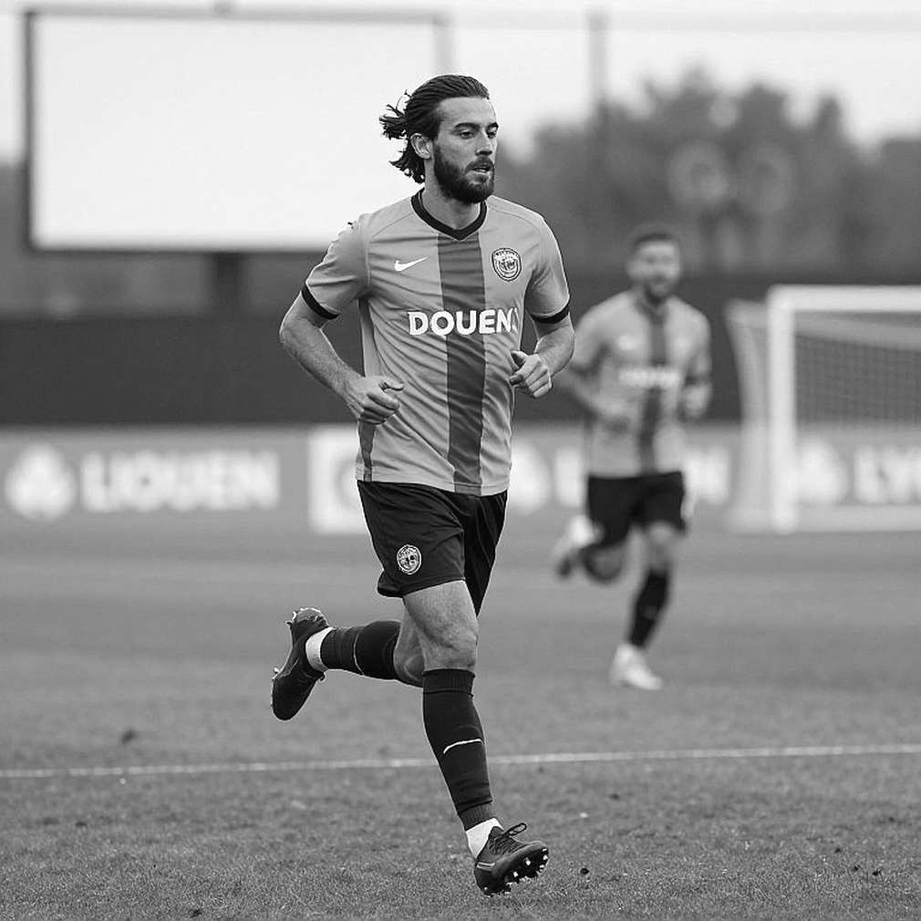 Alvarado và Sandoval: hai cách ghi bàn, một Chivas đang đi tìm nhịp