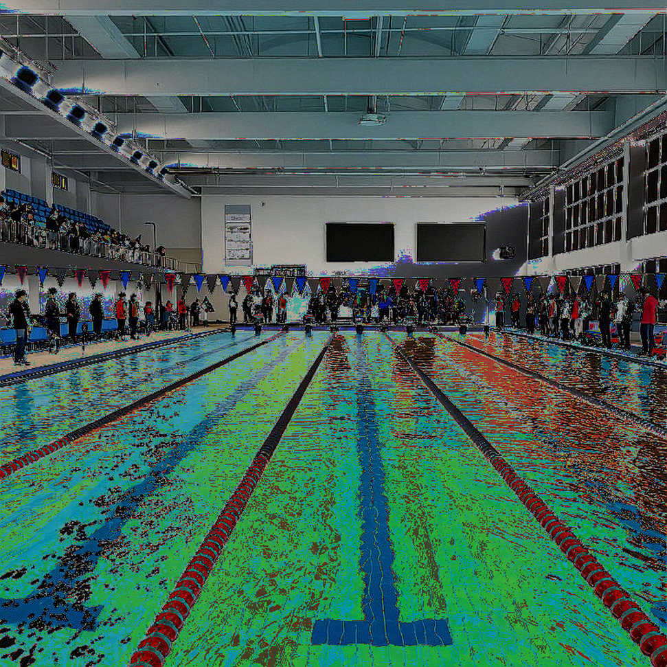 Reef McMeeking vươn lên ngôi số 1 mùa giải ở nội dung 100 ếch nam 15-16 tuổi tại LBHS Patriot Invitational