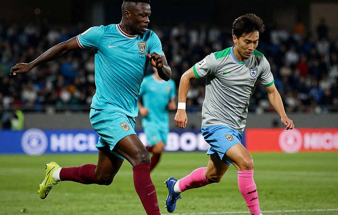 Kỳ chuyển nhượng V.League: sự thật nằm ở dòng điều khoản, không ở tiêu đề